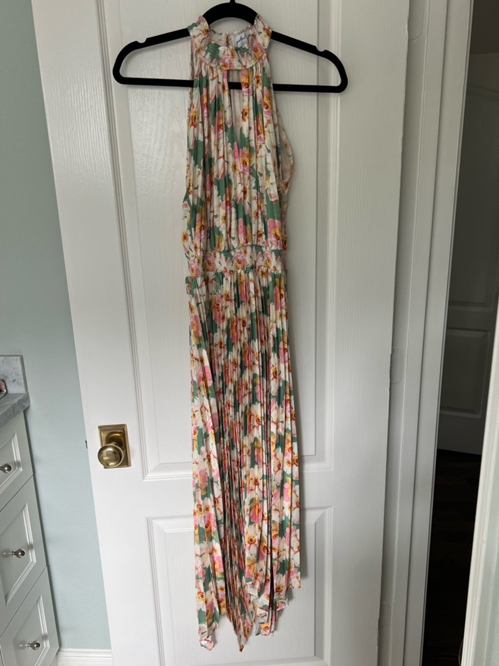 Petal & Pup Floral Halter Midi Dress - Picture 4 of 8